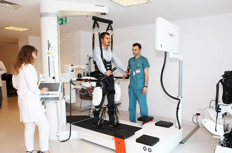 Yürüme Robotu (LOKOMAT)